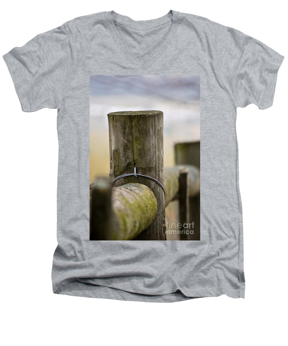 Post Men's V-Neck T-Shirt featuring the photograph Fence Post by Kerri Farley