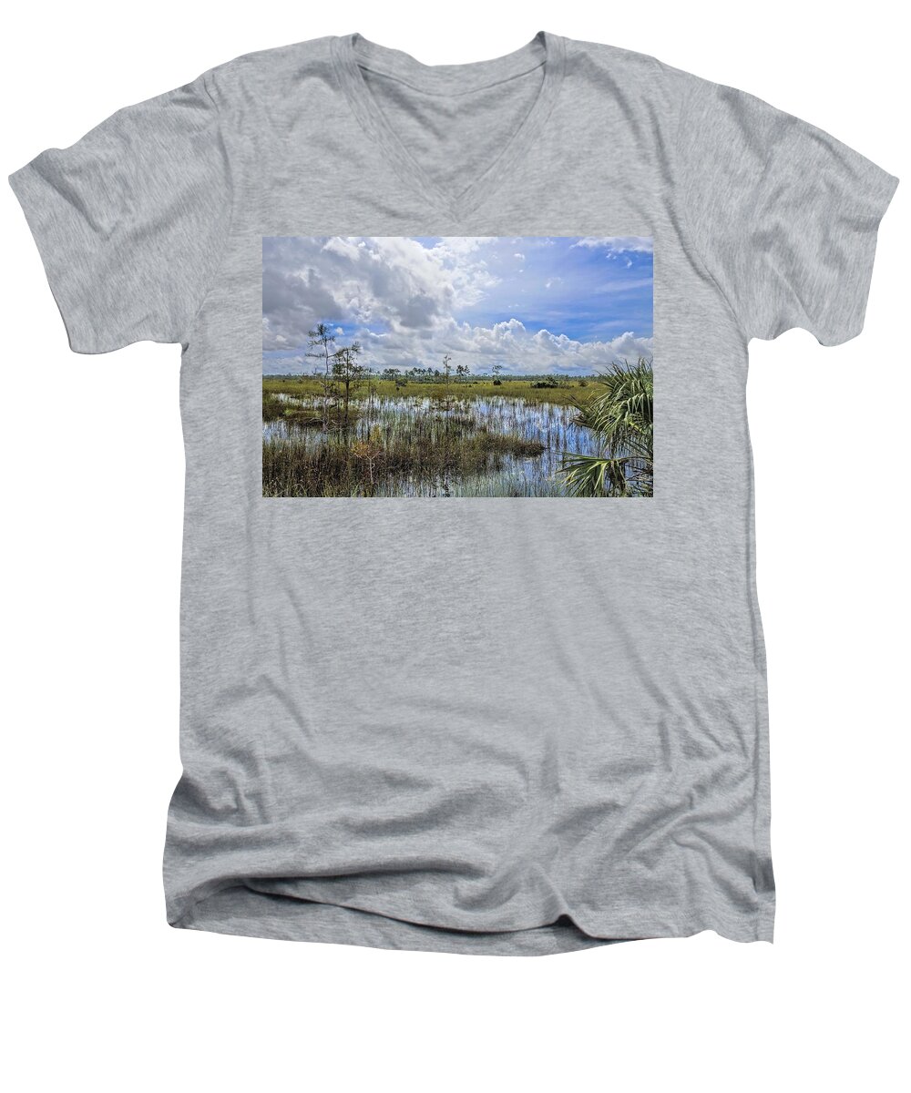 Everglades Men's V-Neck T-Shirt featuring the photograph Florida Everglades 0173 by Rudy Umans