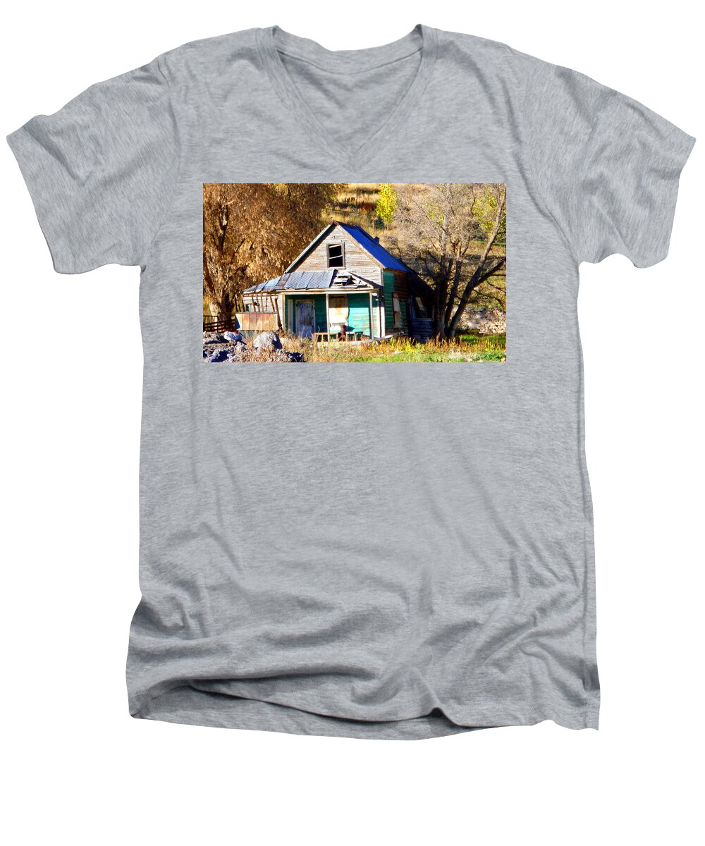 Home Men's V-Neck T-Shirt featuring the photograph Nobody's Home by Jackie Carpenter