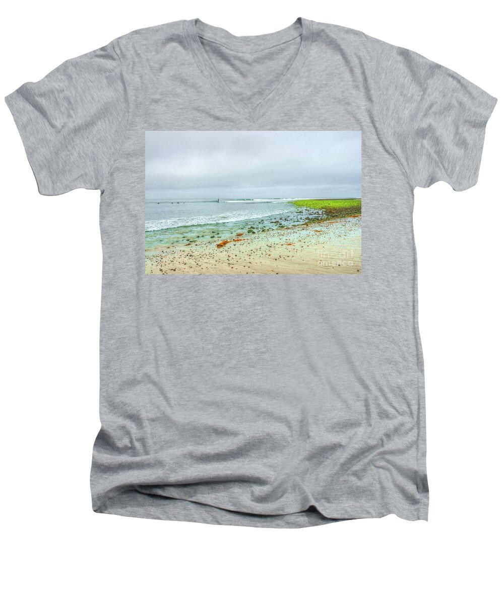 Malibu Men's V-Neck T-Shirt featuring the photograph Surfrider Lawn by Richard Omura