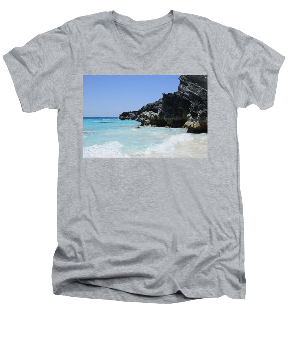Bermuda Men's V-Neck T-Shirt featuring the photograph Zen by Luke Moore