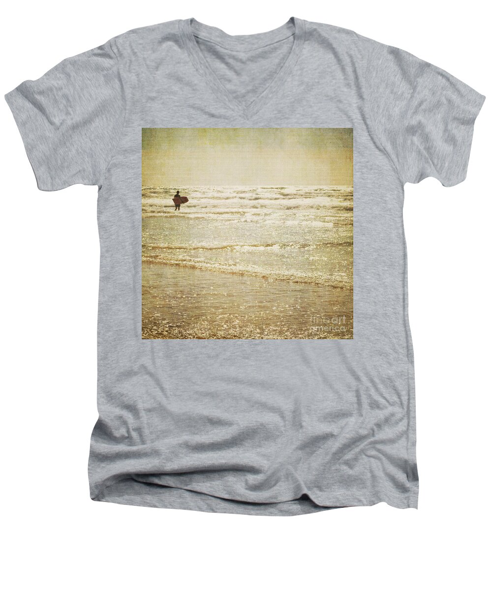 Surf Men's V-Neck T-Shirt featuring the photograph Surf the sea and sparkle by Lyn Randle