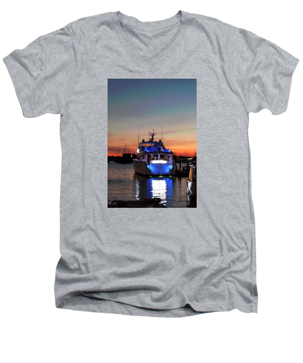 Photograph Men's V-Neck T-Shirt featuring the photograph An Evening in Newport Rhode Island III by Suzanne Gaff