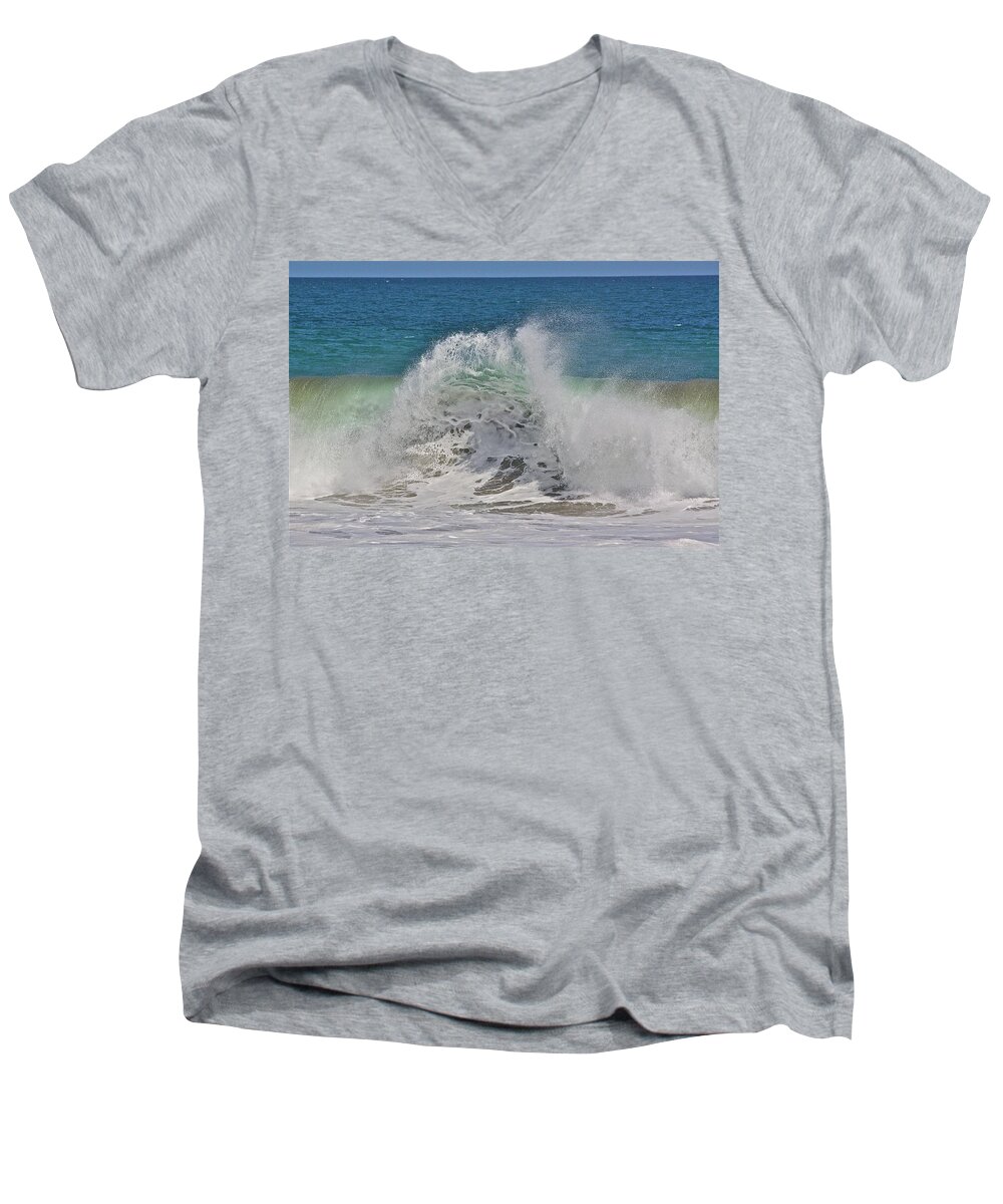 Sea Men's V-Neck T-Shirt featuring the photograph Baja Wave by Diana Hatcher