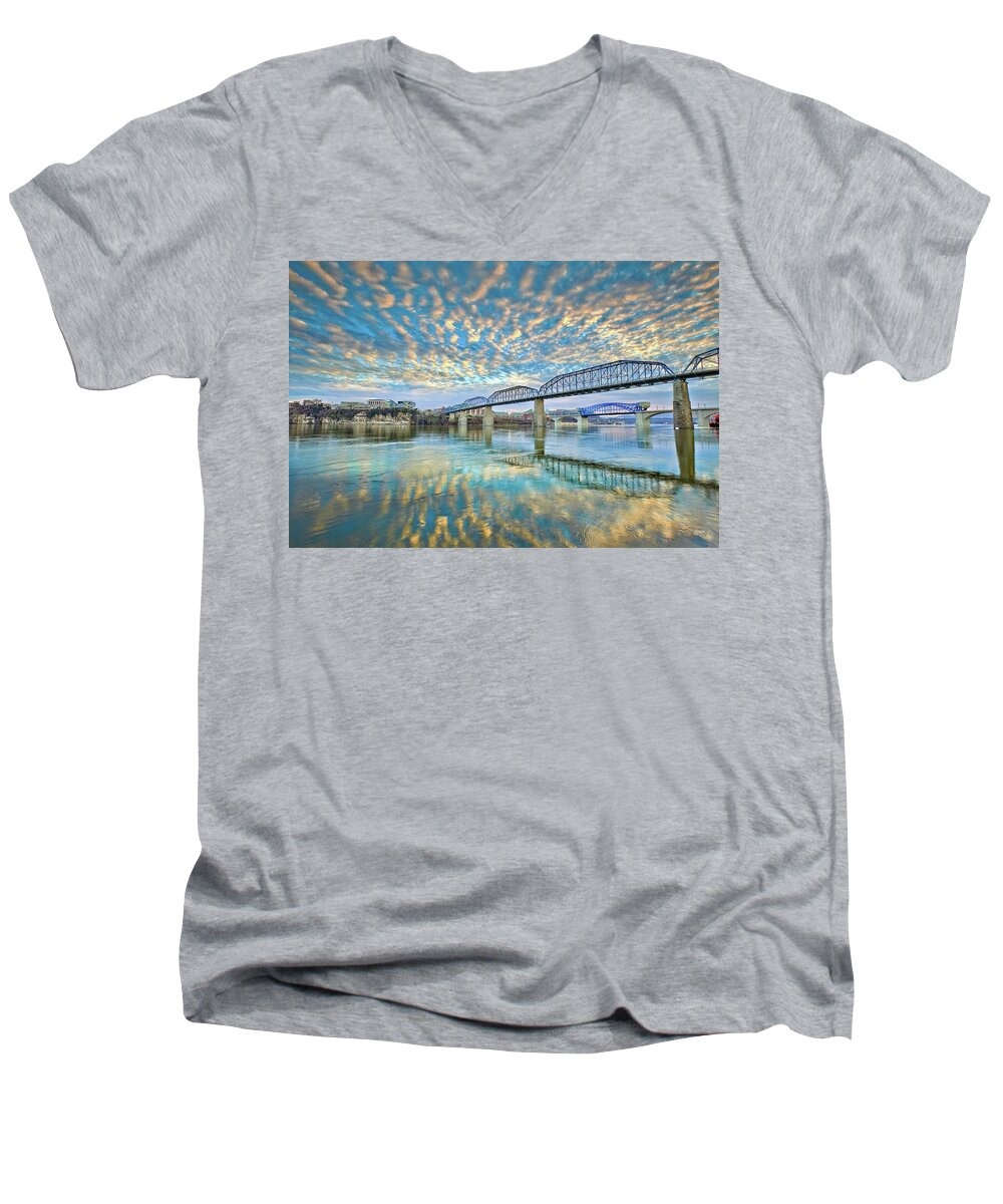 Chattanooga Men's V-Neck T-Shirt featuring the photograph Chattanooga Has Crazy Clouds by Steven Llorca