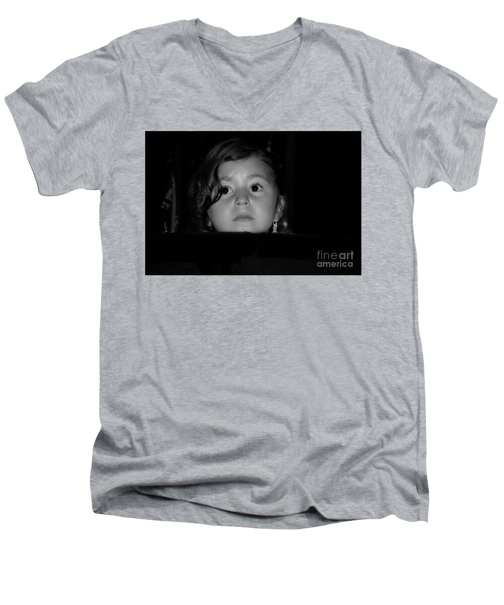 Bw Men's V-Neck T-Shirt featuring the photograph Cuenca Kids 873 by Al Bourassa