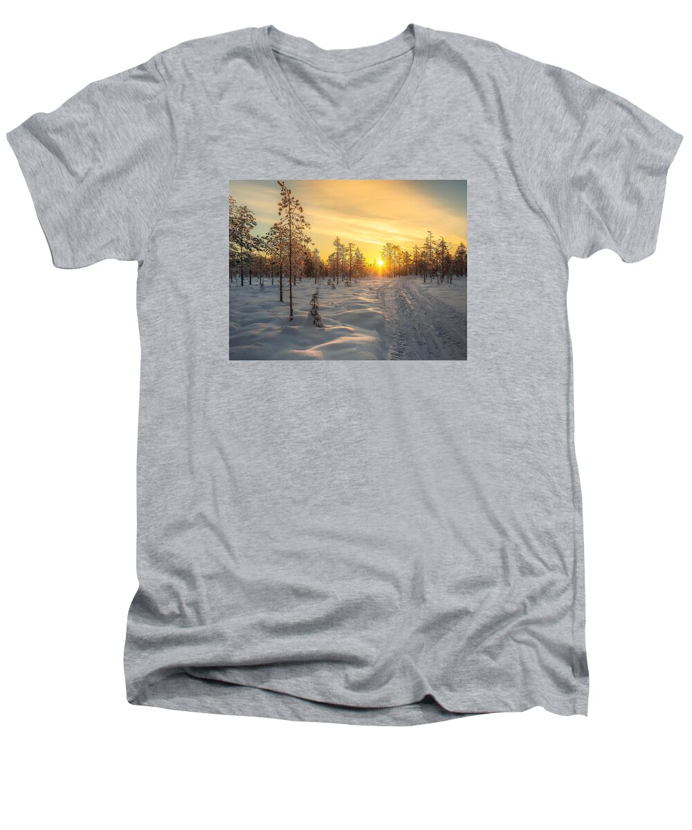 Landscape Men's V-Neck T-Shirt featuring the photograph Early Morning sun by Rose-Maries Pictures