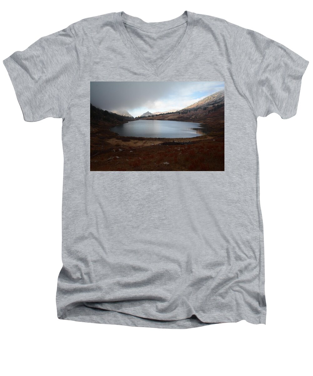 Elko Nevada Landscape Photography Men's V-Neck T-Shirt featuring the photograph Foggy Favre Lake by Jenessa Rahn