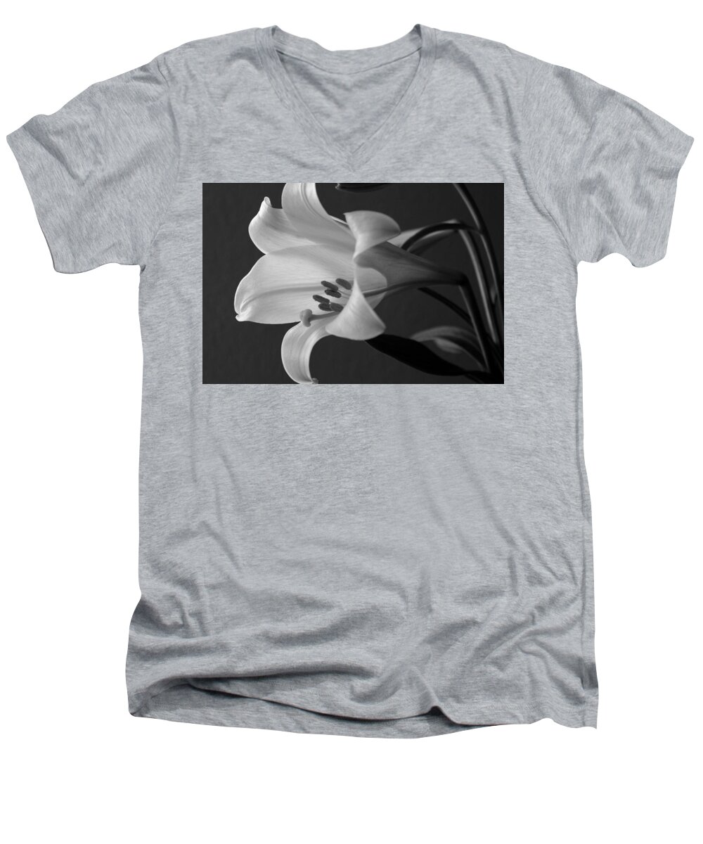 Black And White Men's V-Neck T-Shirt featuring the photograph Her Name was Lily by Colleen Cornelius