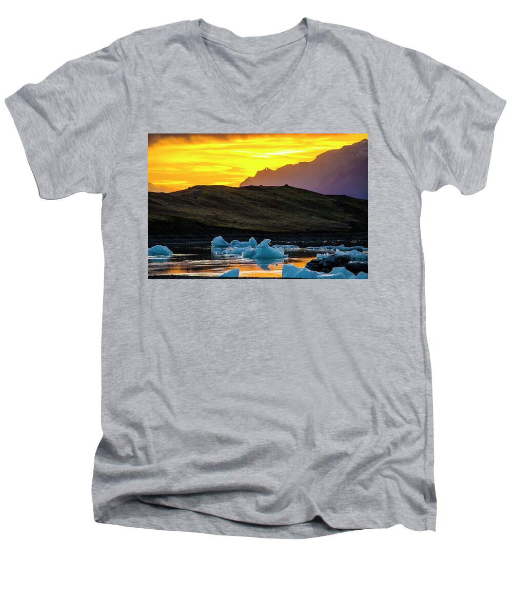 Jökulsárlón Men's V-Neck T-Shirt featuring the photograph Jokulsarlon Sunset 3 by Deborah Smolinske