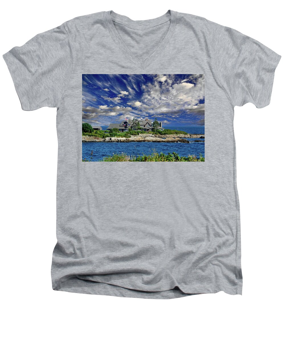Kennebunkport Men's V-Neck T-Shirt featuring the photograph Kennebunkport, Maine - Walker's Point by Russ Harris