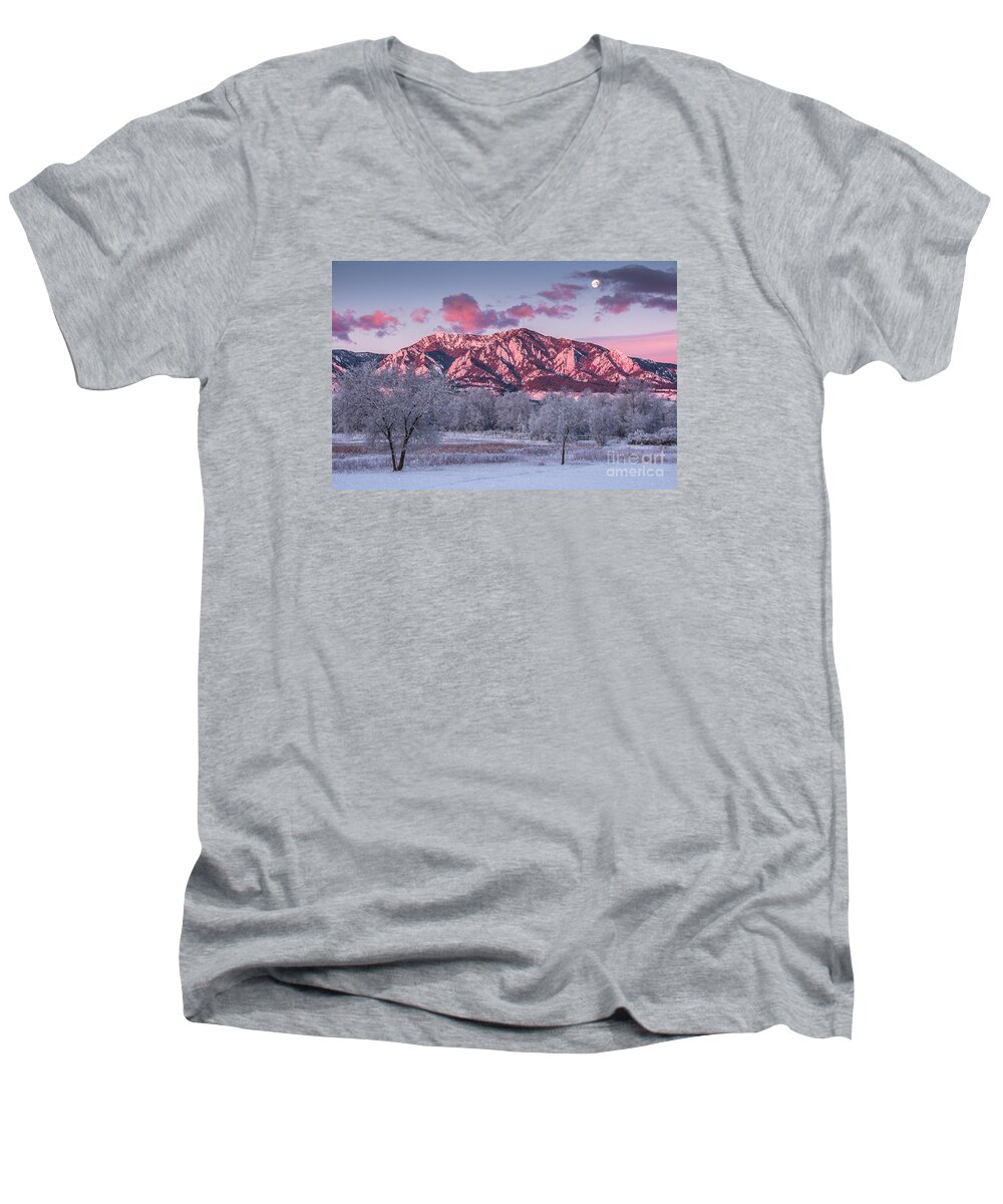 Air Men's V-Neck T-Shirt featuring the photograph Moonset Over Boulder by Greg Summers