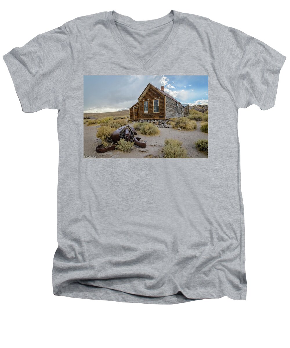 Bodie Men's V-Neck T-Shirt featuring the photograph Old Bodie House II by Mike Ronnebeck