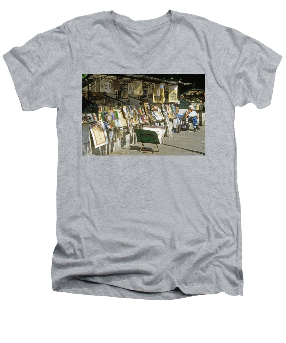 Paris Men's V-Neck T-Shirt featuring the photograph Paris Bookseller Stall by Frank DiMarco