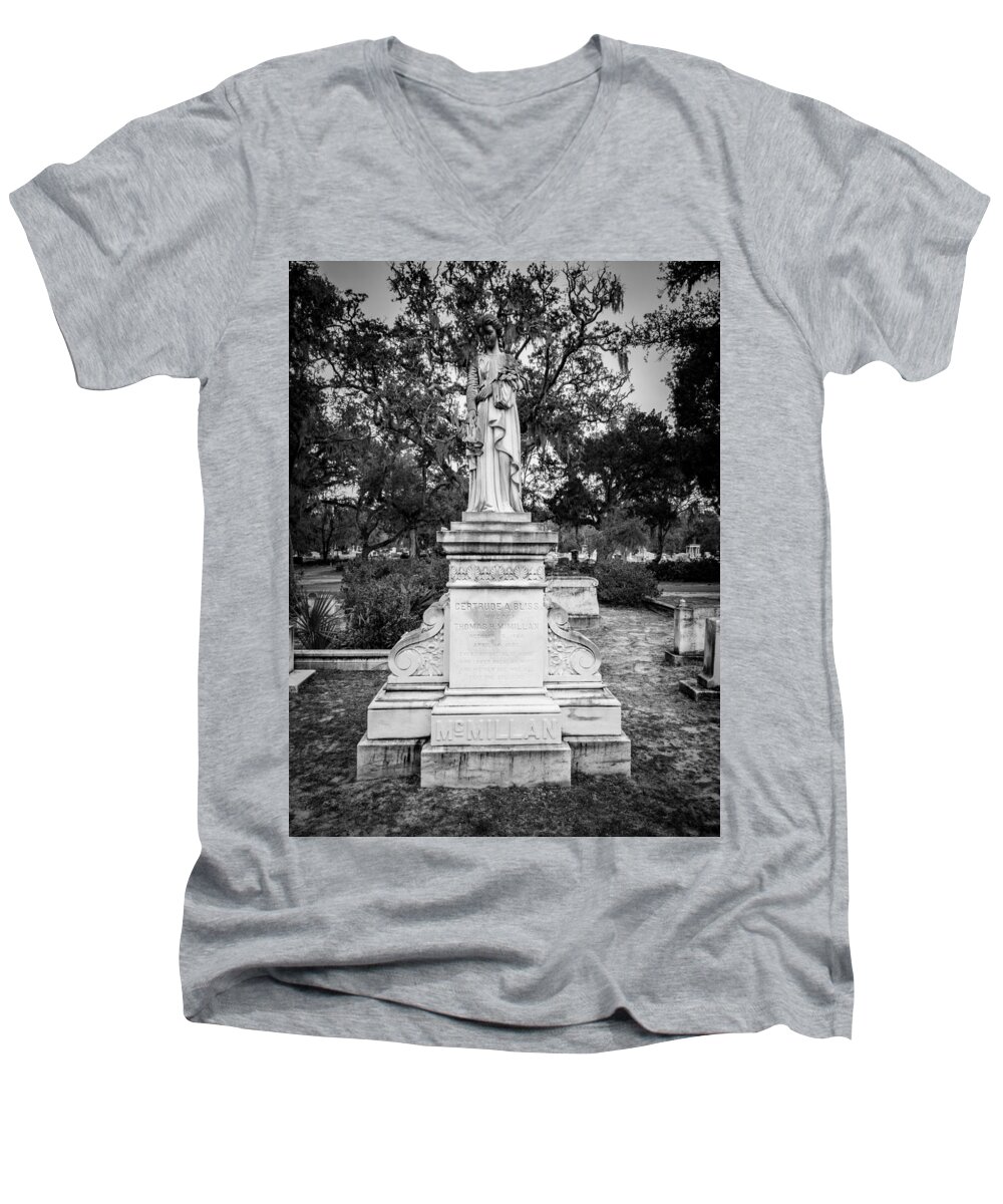 Bonaventure Cemetery Men's V-Neck T-Shirt featuring the photograph Peaceful Bliss by Danny Mongosa