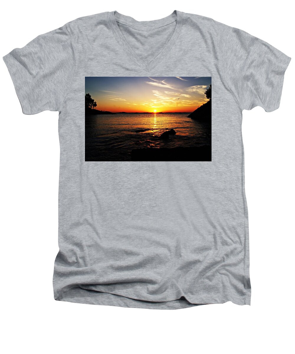 Plum Cove Men's V-Neck T-Shirt featuring the photograph Plum Cove Beach Sunset G by Joe Faherty