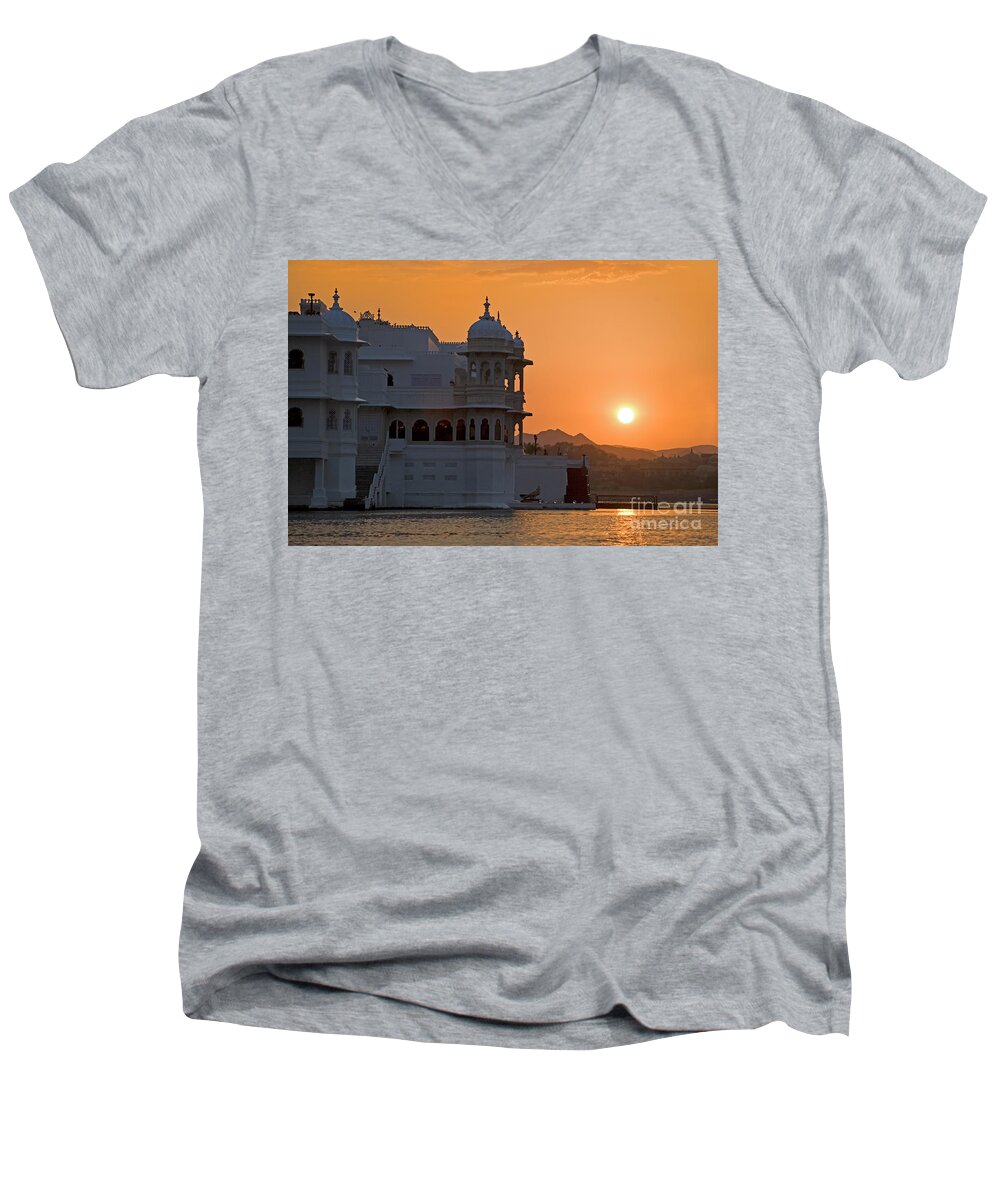 Craig Lovell Men's V-Neck T-Shirt featuring the photograph Rajasthan_d1148 by Craig Lovell