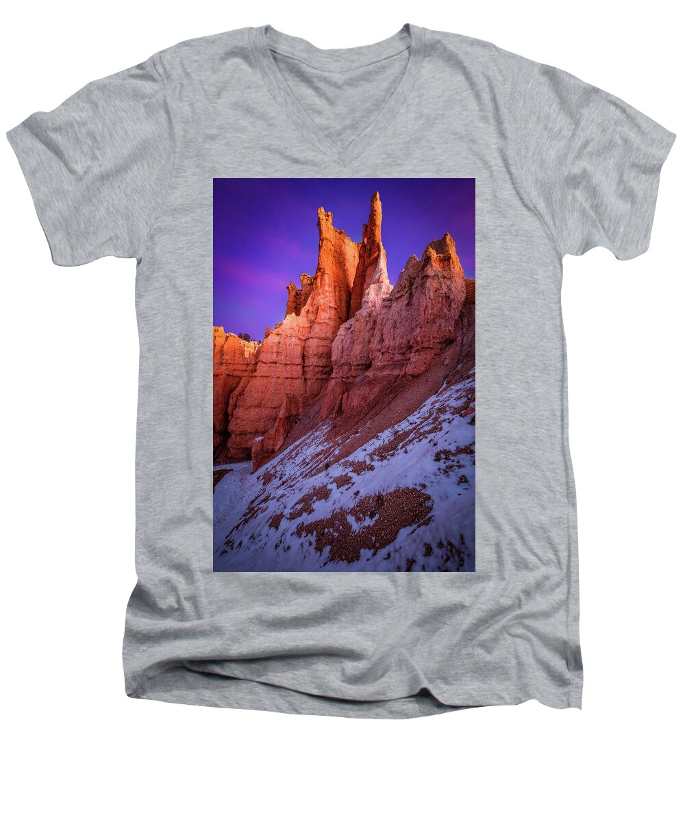 Amaizing Men's V-Neck T-Shirt featuring the photograph Red Peaks by Edgars Erglis