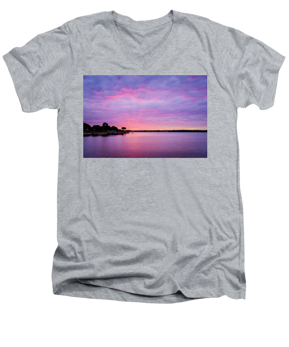 Sunset Men's V-Neck T-Shirt featuring the photograph Sunset Lake Arlington Texas by Robert Bellomy