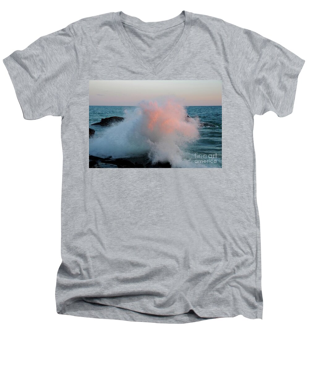 Splash Men's V-Neck T-Shirt featuring the photograph Superior Sundown Splash by Sandra Updyke