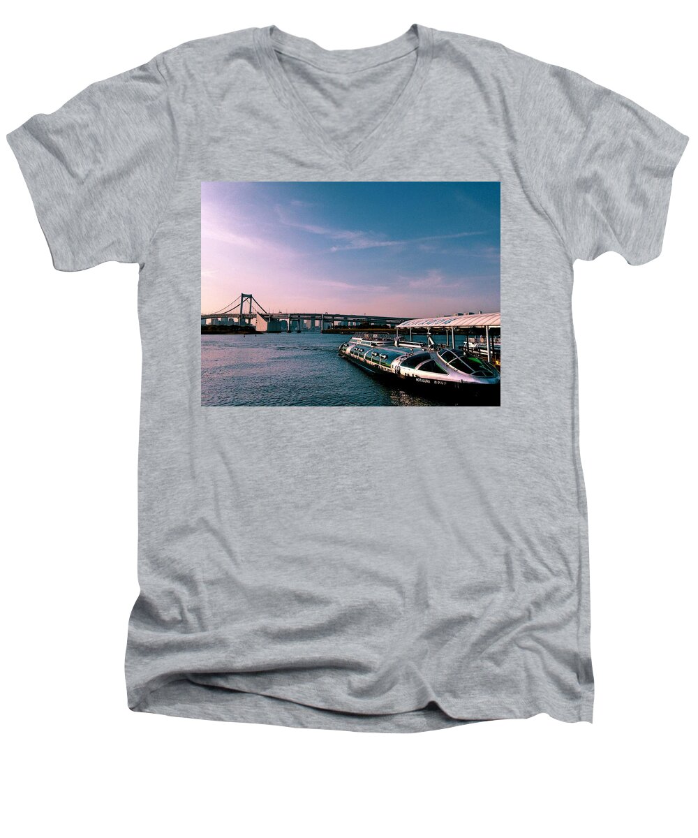 Landscape Men's V-Neck T-Shirt featuring the photograph To the space from sea by Momoko Sano