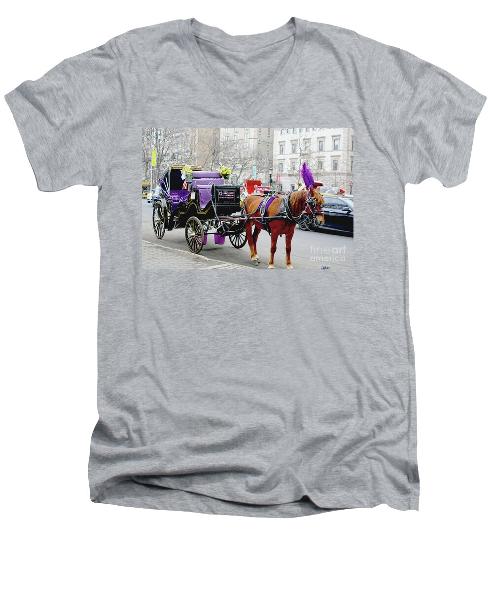 Horse Men's V-Neck T-Shirt featuring the photograph Waiting by Sandy Moulder