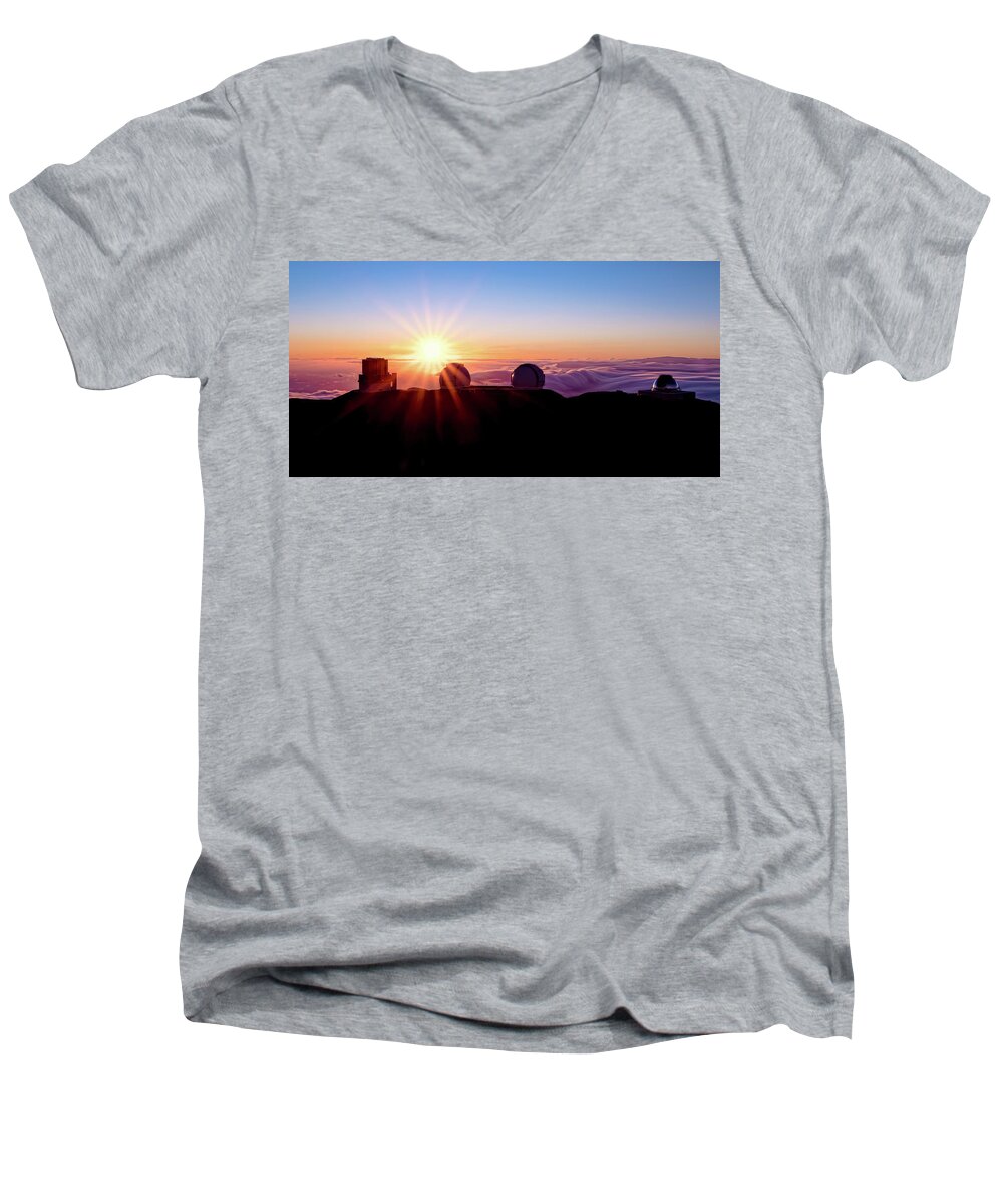 Hawaii Men's V-Neck T-Shirt featuring the photograph Mauna Kea Sunset 2x1 by William Dickman