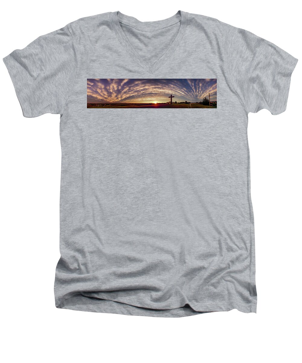 Nebraskasc Men's V-Neck T-Shirt featuring the photograph Nebraska Mammatus Sunset 014 by Dale Kaminski