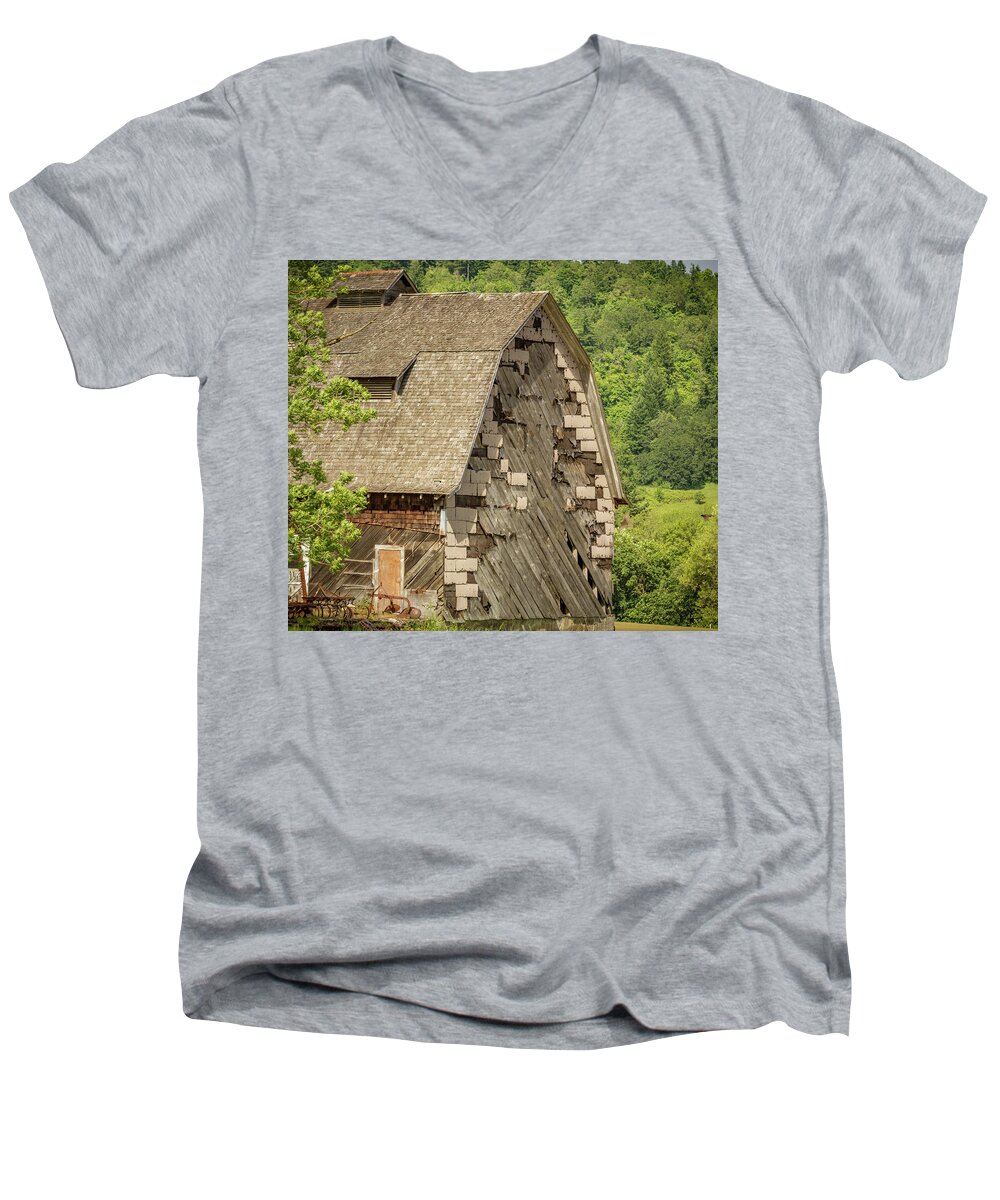 Barn Men's V-Neck T-Shirt featuring the photograph Shingled Barn by Jean Noren