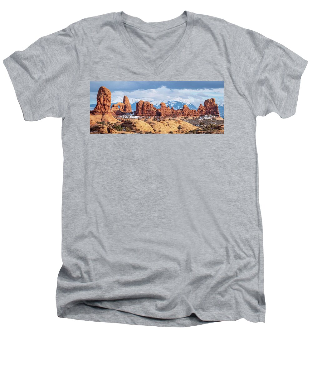 Panorama Men's V-Neck T-Shirt featuring the photograph Panorama of rock formations in Arches National Park by Robert Miller