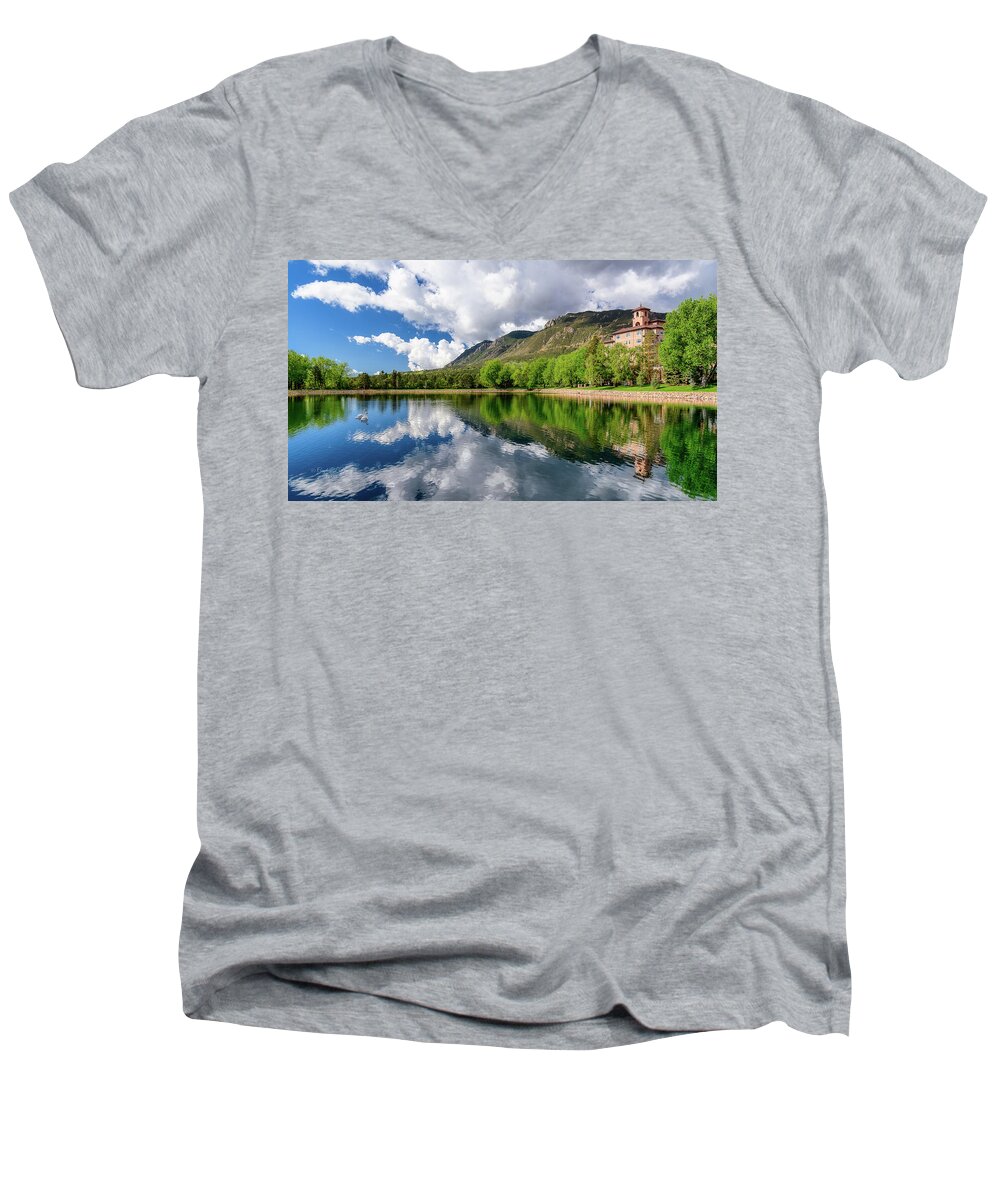 Hotel Resorts Men's V-Neck T-Shirt featuring the photograph The Broadmoor by G Lamar Yancy