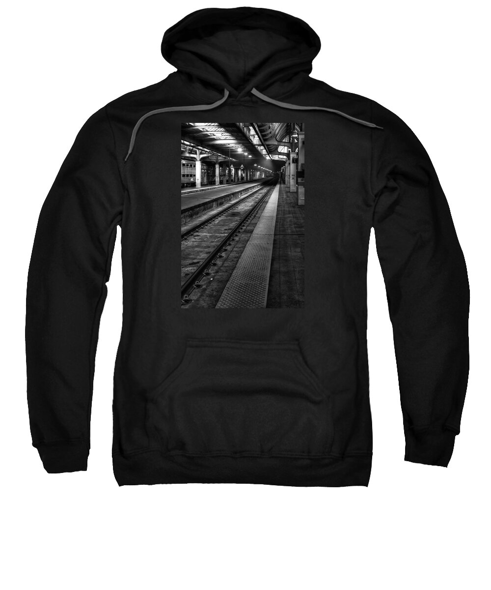 Union Sweatshirt featuring the photograph Chicago Union Station by Scott Norris