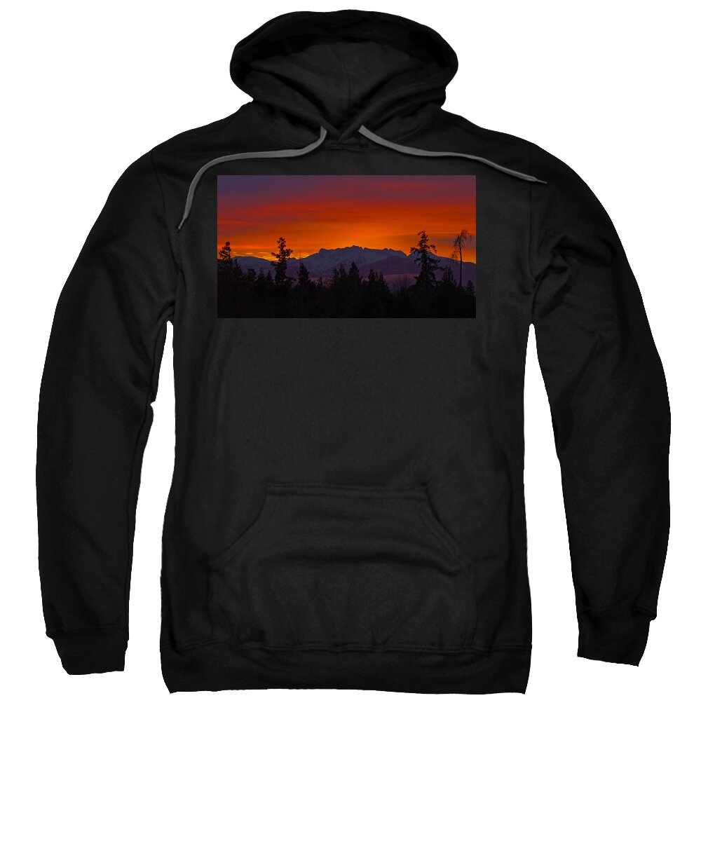 Mountains Sweatshirt featuring the photograph Sundown by Randy Hall