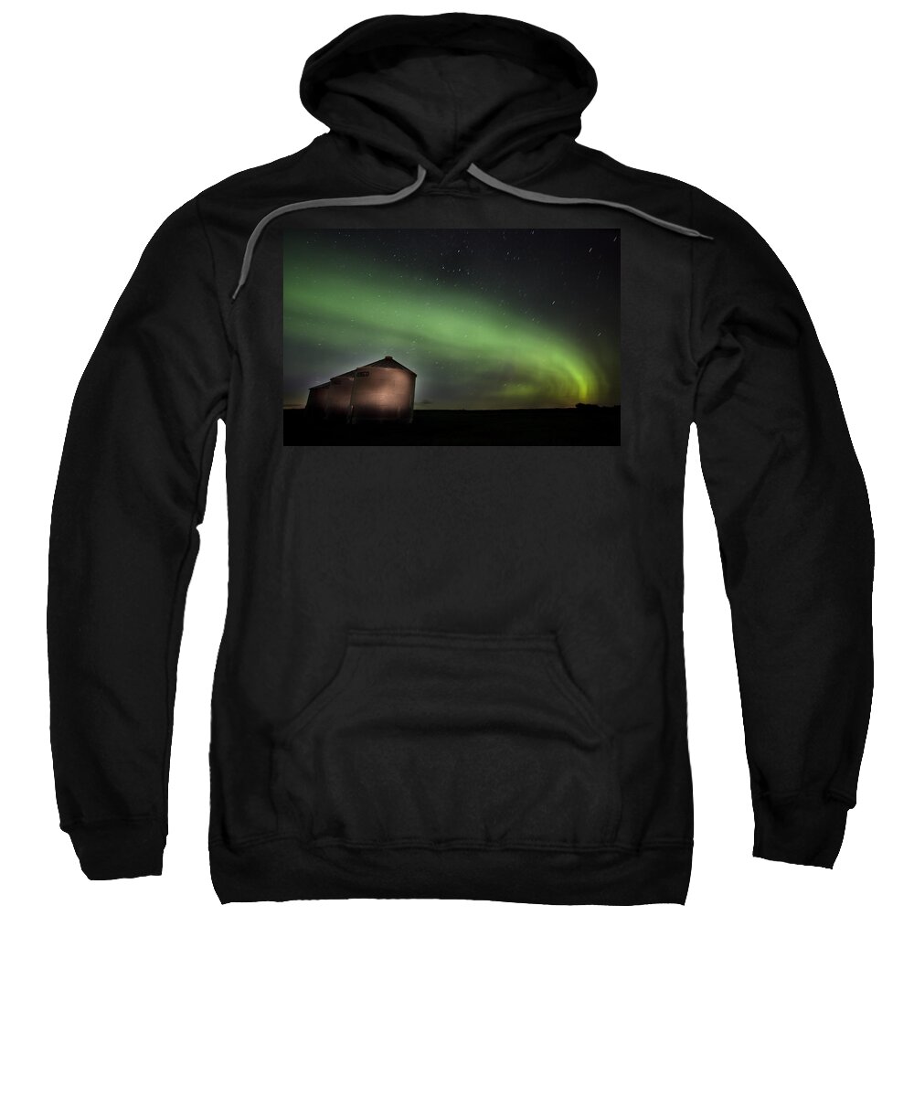 Aurora Sweatshirt featuring the photograph Northern Lights Saskatchewan Canada by Mark Duffy