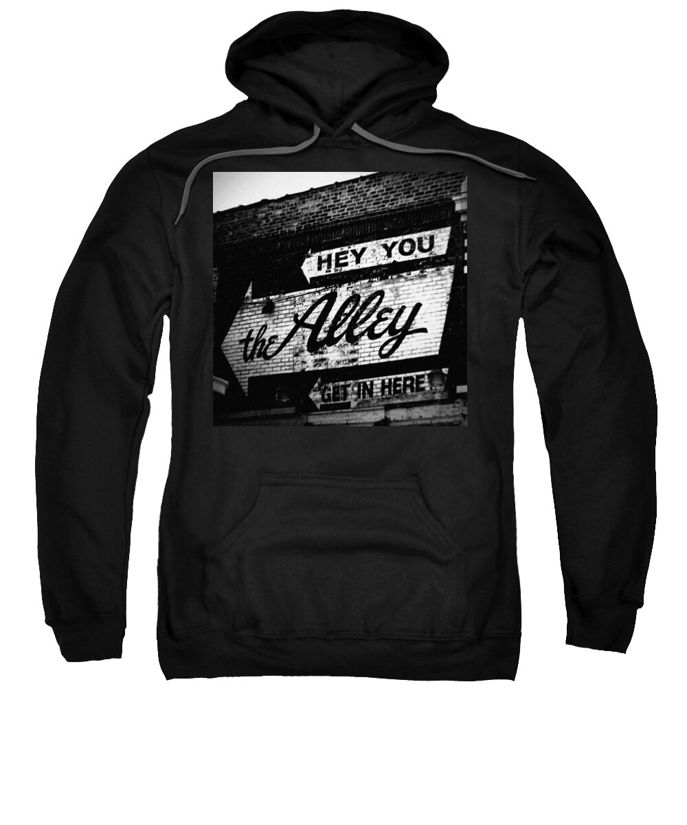 Chicago Sweatshirt featuring the photograph The Alley Chicago by Kyle Hanson