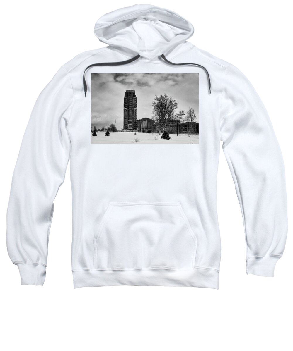 Buildings Sweatshirt featuring the photograph Central Terminal 4431 by Guy Whiteley