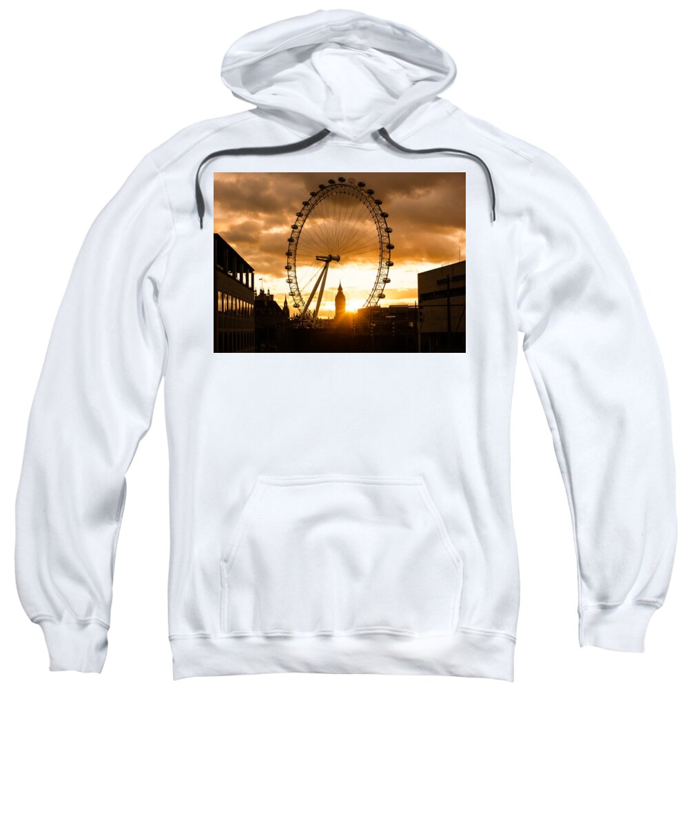 London Sweatshirt featuring the photograph Framing a London Sunset by Georgia Mizuleva