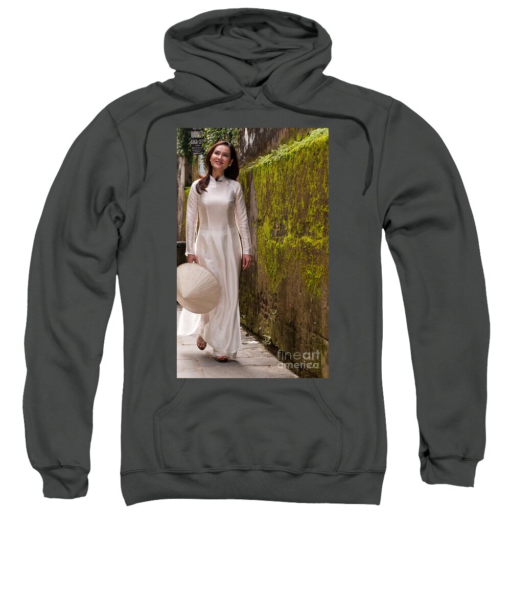 Vietnam Sweatshirt featuring the photograph Ao Dai 03 by Rick Piper Photography