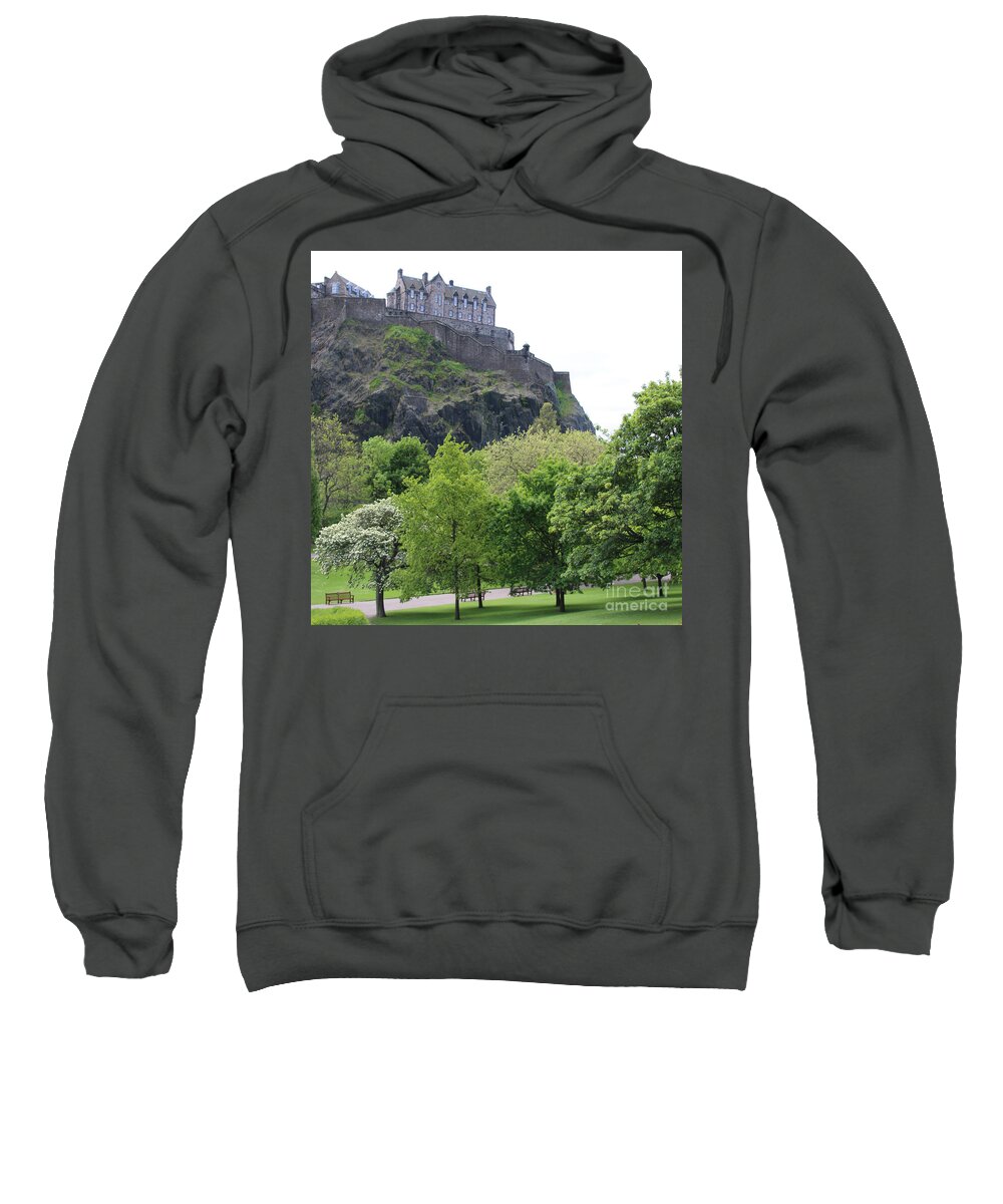 Edinburgh Castle Sweatshirt featuring the photograph Edinburgh Castle 6694 by Jack Schultz