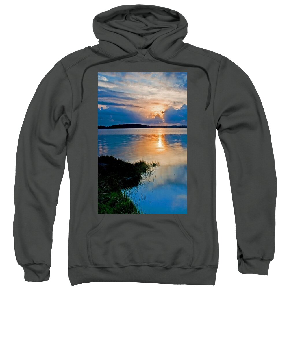 Sunset Sweatshirt featuring the photograph Day's end by Bill Jonscher