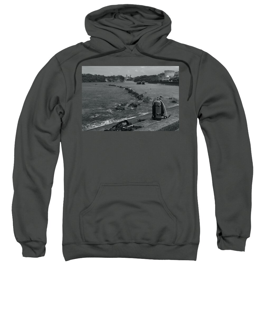 Diving Sweatshirt featuring the photograph Dive ready by Eric Hafner