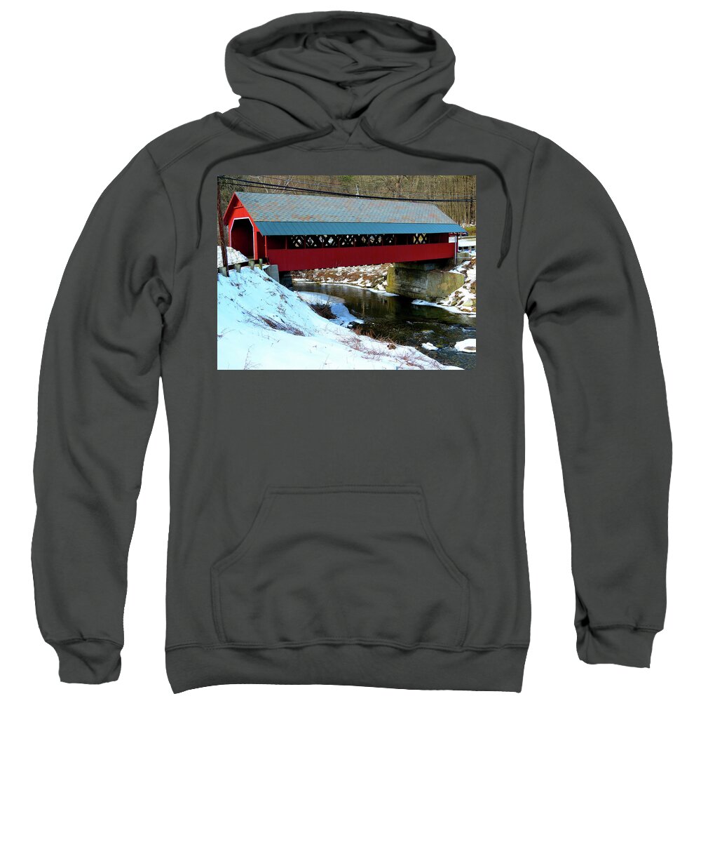 Covered Bridge Sweatshirt featuring the photograph Red Covered Bridge in Vermont by Linda Stern