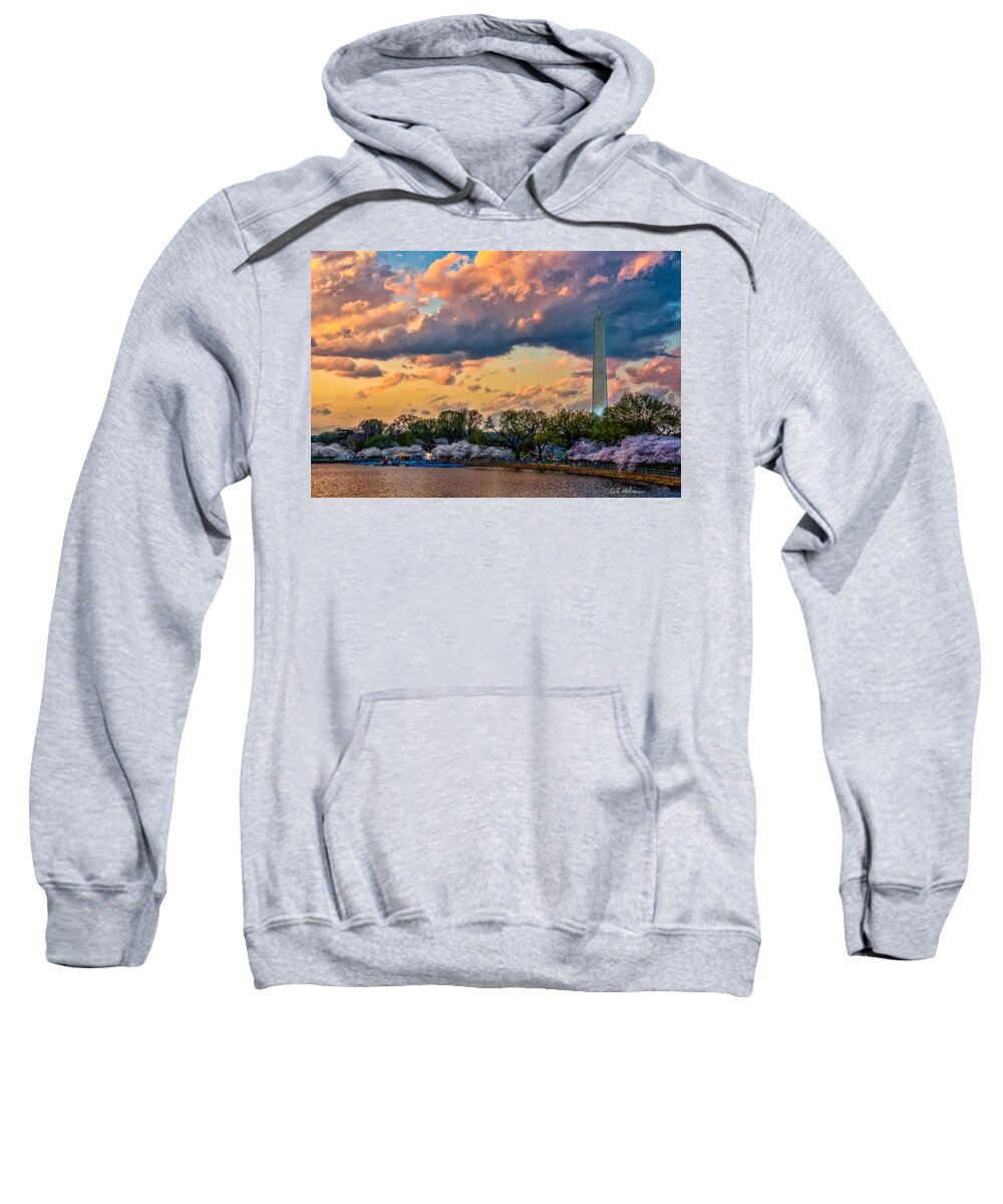 Washington Dc Sweatshirt featuring the photograph An Evening In DC by Christopher Holmes