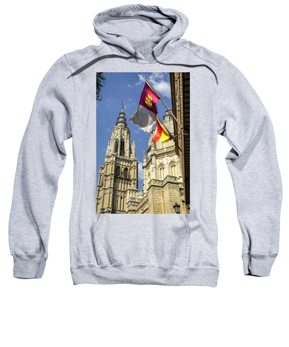 Toledo Sweatshirt featuring the photograph Catedral de Santa Maria de Toledo by Pablo Lopez
