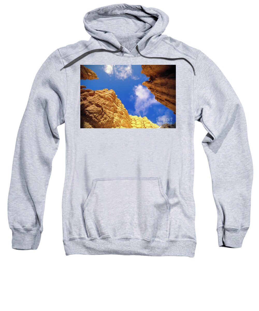 00341366 Sweatshirt featuring the photograph View From Floor of Bryce Canyon by Yva Momatiuk John Eastcott