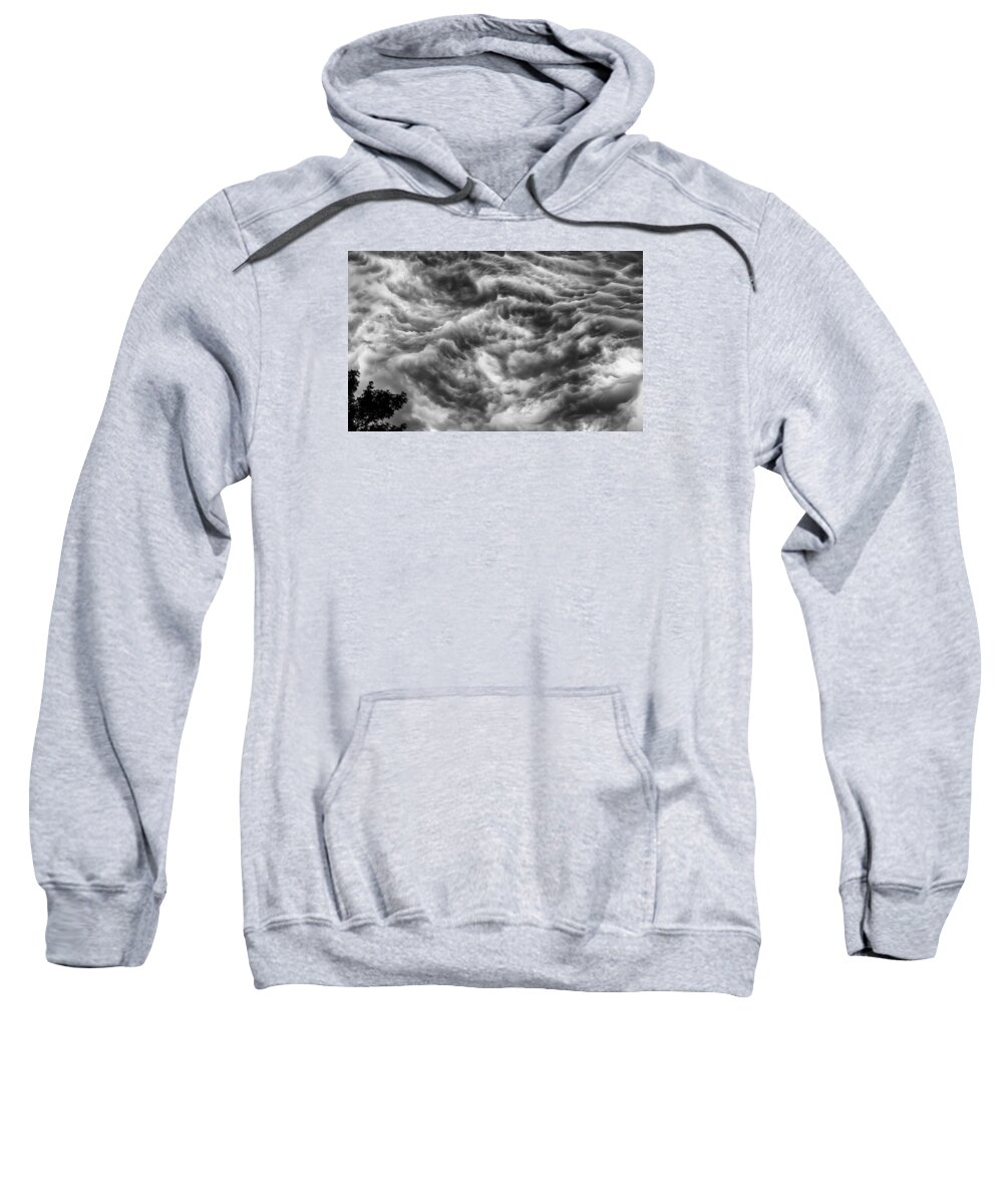 Storm Clouds Sweatshirt featuring the photograph No where to go by Charles McCleanon