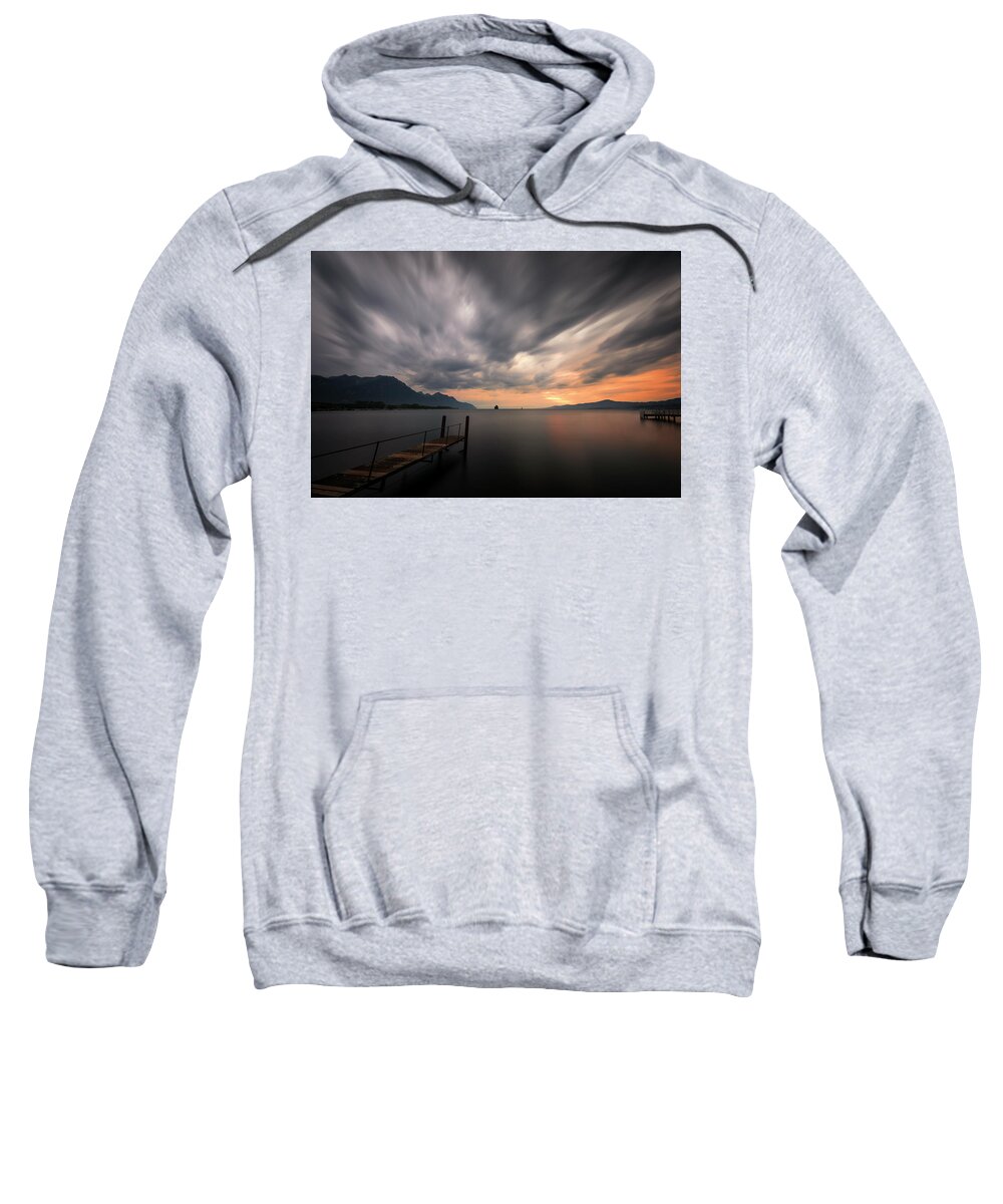 Dive Sweatshirt featuring the photograph The witness by Dominique Dubied