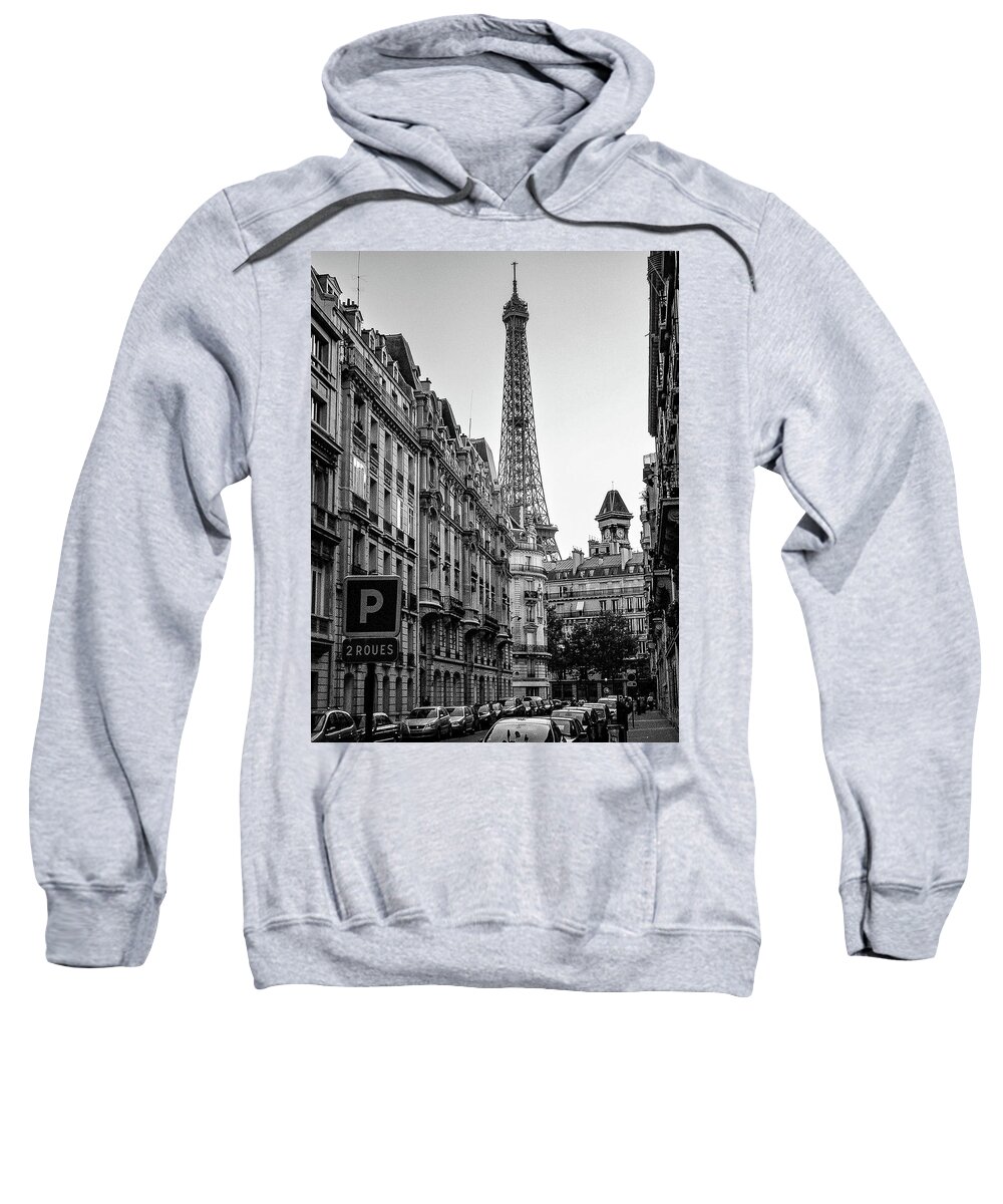 France Sweatshirt featuring the photograph Eiffel Tower in Black And White by Jim Feldman