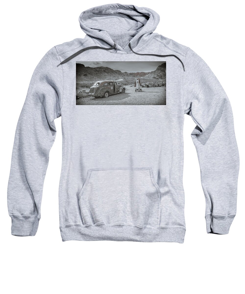 1940 Sweatshirt featuring the photograph Fillup by Darrell Foster