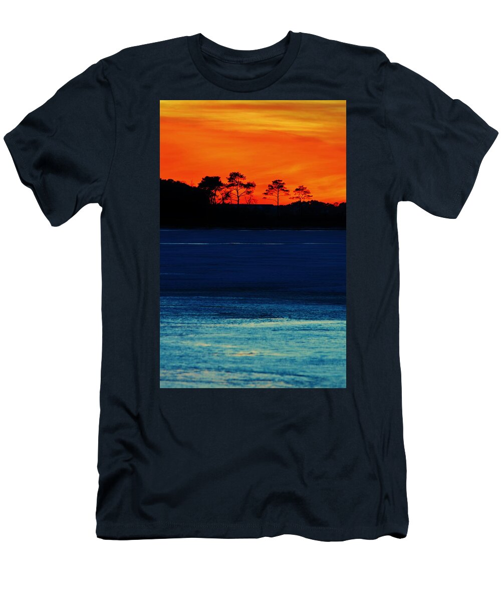 Beach Bum Pics T-Shirt featuring the photograph Frozen Glow by Billy Beck